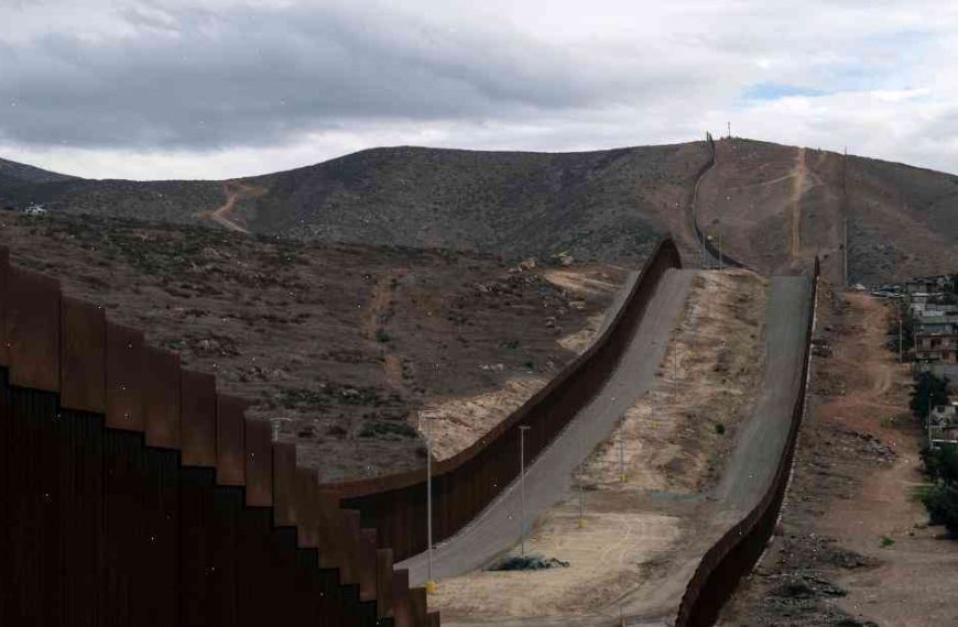 Two undocumented migrants found dead in Mexico