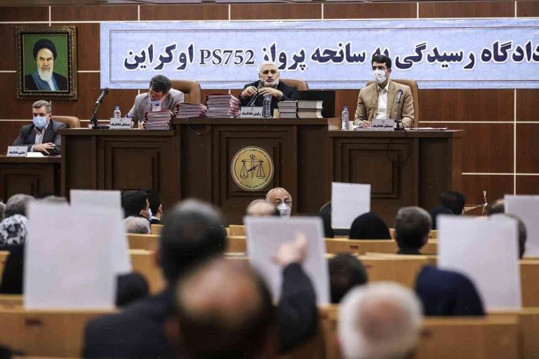 Iran publishes photos of closed secret security meeting